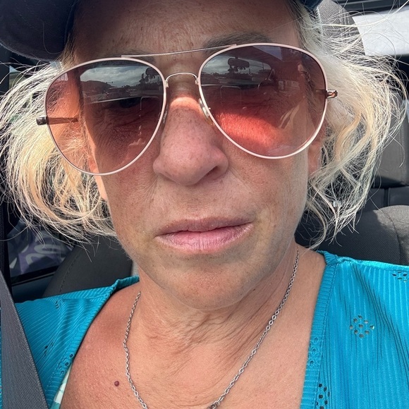 Mamadoc_LIVE 🎉🎉🎉🎉 - Picture 3 of 11